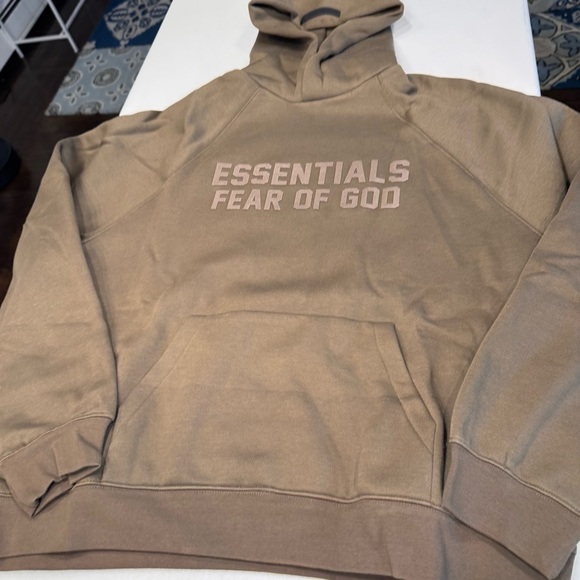 Fear of God Essentials Men’s Hoodie Color Wood Size Large NWT - Picture 10 of 10
